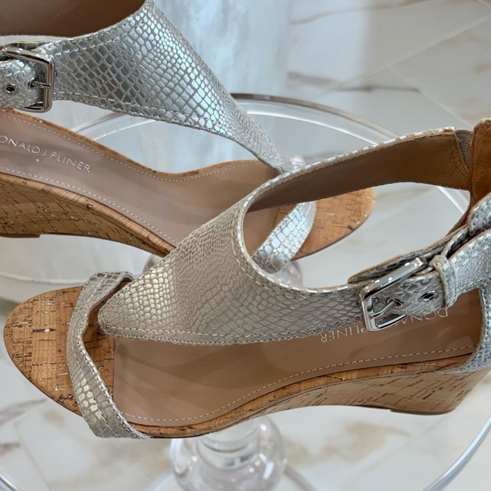 Donald J. Pliner Silver Textured Wedges - Picture 5 of 9